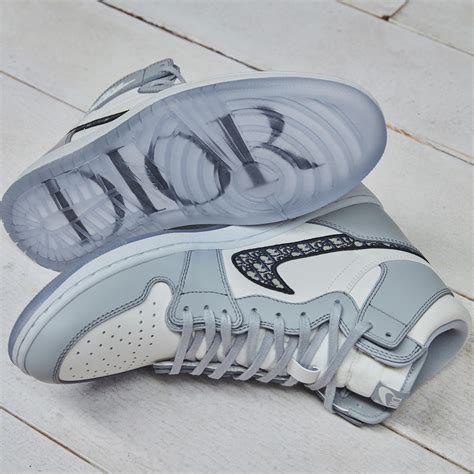 new dior sneaker|where to buy Dior sneakers.